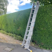 Hedge Trimming & Shrub Pruning based in derby