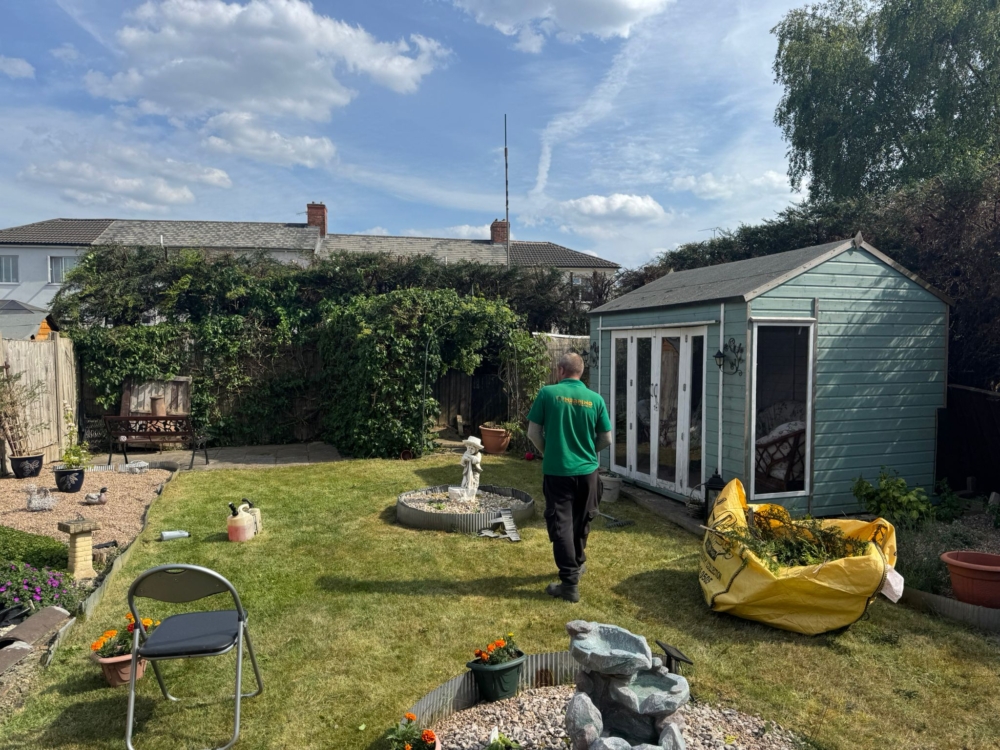 Hedge Reduction In Beeston